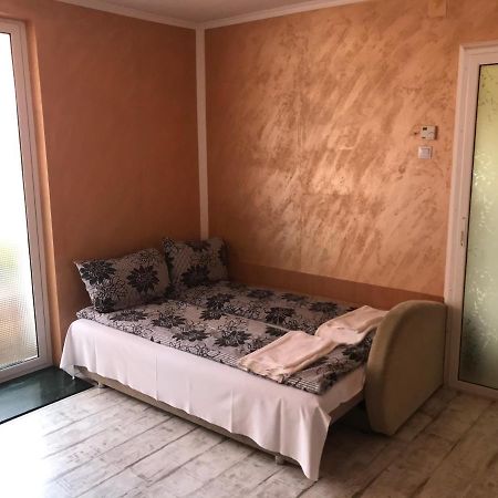 Apartament Maya 1 Apartman Déva Kültér fotó